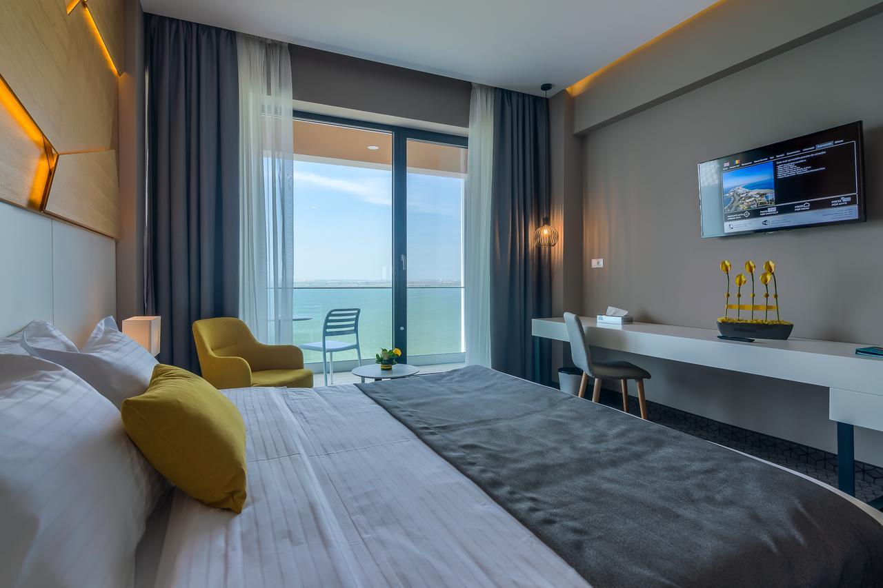 Nyota Hotel & Conference Center Mamaia Ngoại thất bức ảnh