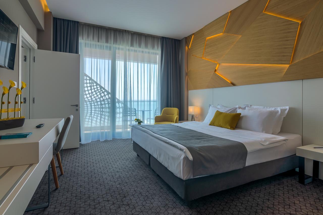 Nyota Hotel & Conference Center Mamaia Ngoại thất bức ảnh