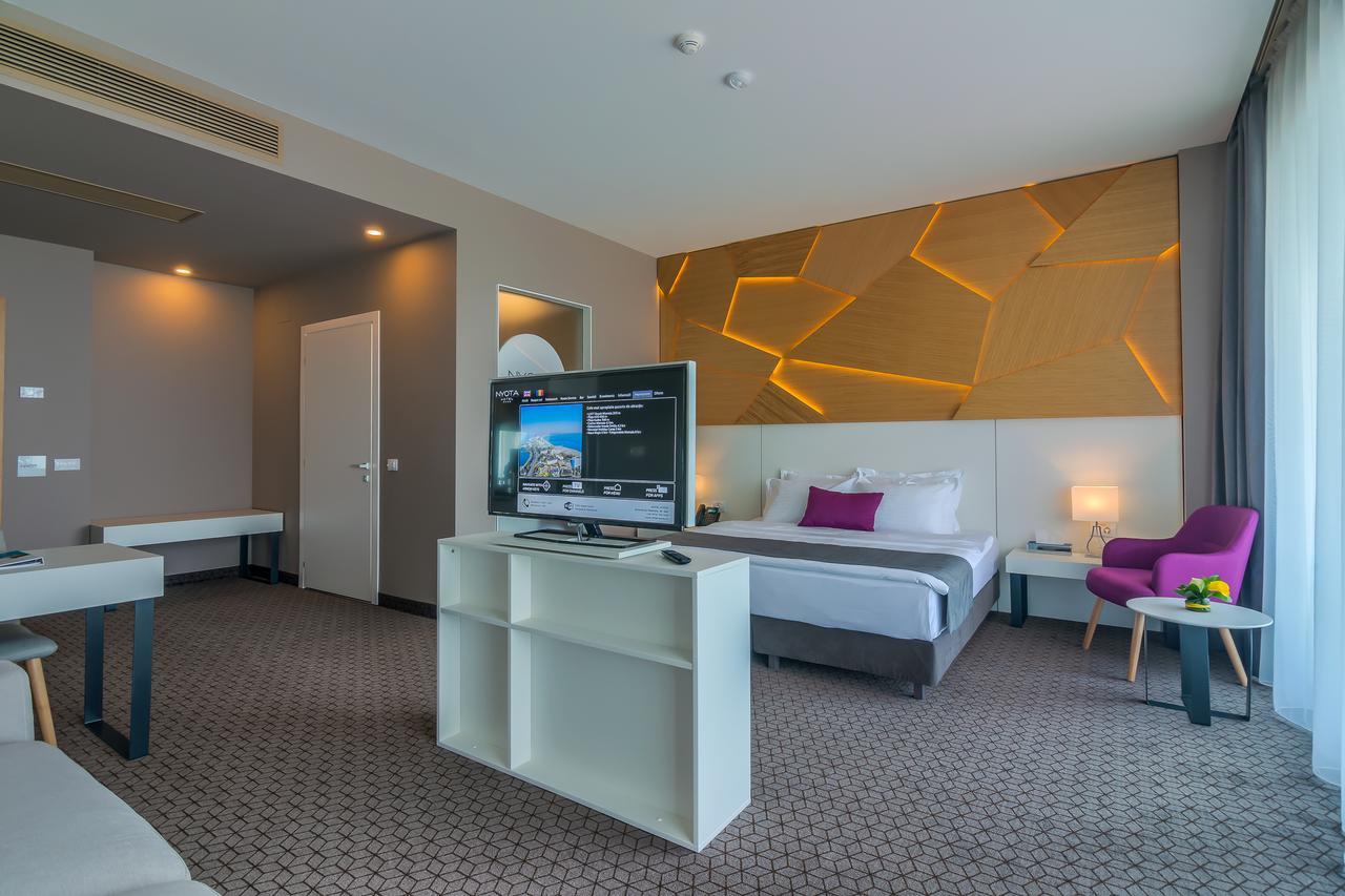 Nyota Hotel & Conference Center Mamaia Ngoại thất bức ảnh